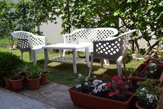 Апартаменты Apartments Milosevic Бар Номер-студио с видом на сад-1